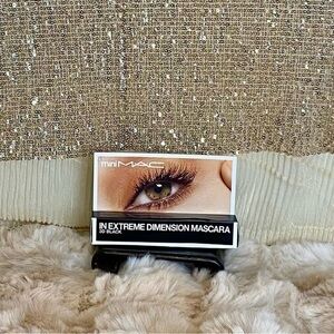 🌸MAC Mascara Mini 🖤